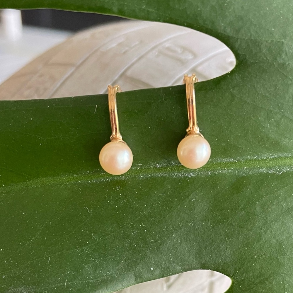 Vintage Monet Gold-tone Clip-on Earrings with Faux Pearls, NWOT